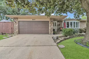 800 Cedar Ln, Bartlett, IL 60103 - Photo 1