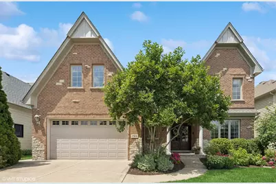792 S Chatham Avenue, Elmhurst, IL 60126 - Photo 1