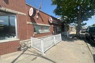 10448 S Kedzie Ave, Chicago, IL 60655 - Photo 1