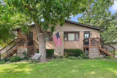 104 E High Avenue, Hampshire, IL 60140 - Photo 1