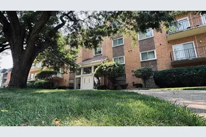 9620 S Komensky Avenue #208, Oak Lawn, IL 60453 - Photo 1