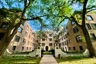 734 Noyes St, Evanston, IL 60201 - Photo 1