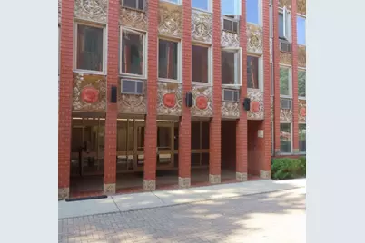 1041 Susan Collins Lane #203, Oak Park, IL 60302 - Photo 1