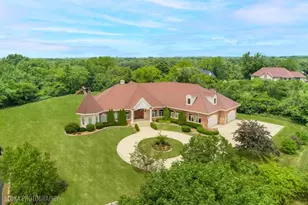 20 Terra Vita Ct, South Barrington, IL 60010 - Photo 1