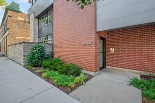 4410 N Troy St, Chicago, IL 60625 - Photo 1