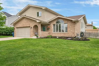 806 Feeney Drive, Minooka, IL 60447 - Photo 1