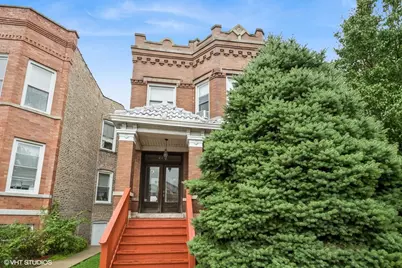 2431 N Central Park Avenue, Chicago, IL 60647 - Photo 1