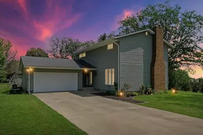 801 S High Street, Paxton, IL 60957 - Photo 1