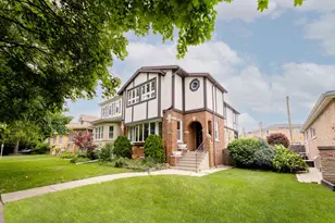 6527 N Onarga Ave, Chicago, IL 60631 - Photo 1