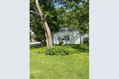 1824 16th Avenue, Sterling, IL 61081 - Photo 1