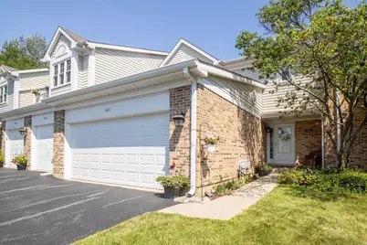 881 N Cove Drive #877C, Palatine, IL 60067 - Photo 1