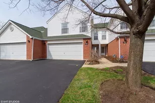 138 Hemstead St, Lake Bluff, IL 60044 - Photo 1