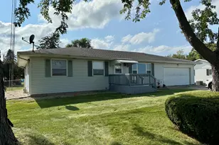 1288 N Tower Rd, Kankakee, IL 60901 - Photo 1