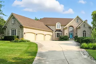 2240 Edgebrooke Dr, Lisle, IL 60532 - Photo 1