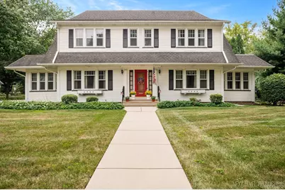 1334 W Downer Place, Aurora, IL 60506 - Photo 1