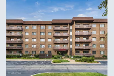 2000 Chestnut Avenue #308, Glenview, IL 60025 - Photo 1