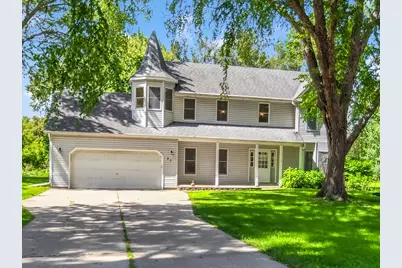 37 N West Drive, Oswego, IL 60543 - Photo 1