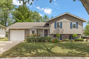 86 Joseph Ln, Glendale Heights, IL 60139 - Photo 1