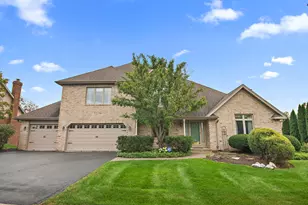 8899 Charrington Dr, Frankfort, IL 60423 - Photo 1
