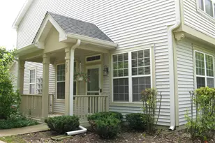 723 Morris Ct, Lakemoor, IL 60050 - Photo 1