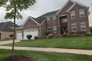 4215 Chinaberry Ln, Naperville, IL 60564 - Photo 1