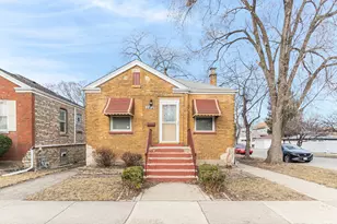 2802 Harvey Ave, Berwyn, IL 60402 - Photo 1