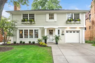 428 S Edgewood Ave, La Grange, IL 60525 - Photo 1