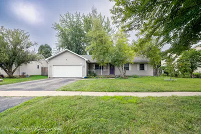 134 Brian Street, Sycamore, IL 60178 - Photo 1