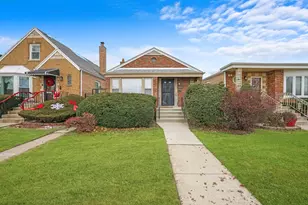 8941 S Luella Ave, Chicago, IL 60617 - Photo 1