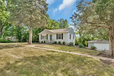 1107 S Hough Street S, Barrington, IL 60010 - Photo 1