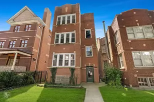 2527 W Ainslie St, Chicago, IL 60625 - Photo 1