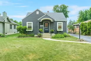 1533 Burr Oak Rd, Homewood, IL 60430 - Photo 1