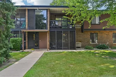 4602 W Northfox Lane #7, McHenry, IL 60050 - Photo 1