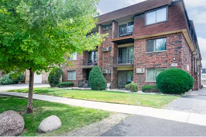 9832 Nottingham Avenue #5, Chicago Ridge, IL 60415 - Photo 1