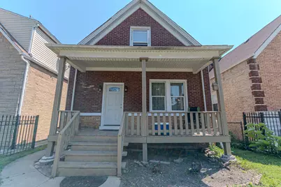 919 N Karlov Avenue, Chicago, IL 60651 - Photo 1