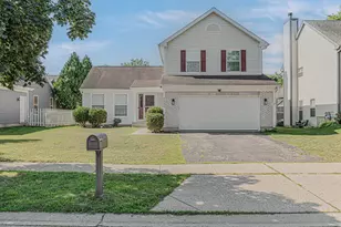 1111 Clover Hill Ln, Elgin, IL 60120 - Photo 1