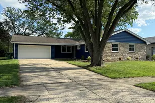 613 Katherine St, Lockport, IL 60441 - Photo 1