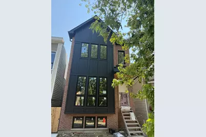 2031 W Hutchinson Street, Chicago, IL 60618 - Photo 1