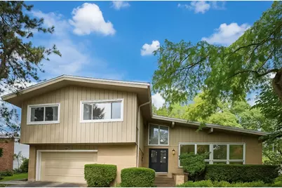 277 Charal Lane, Highland Park, IL 60035 - Photo 1