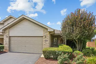 1464 Baileys Crossing Dr, Lemont, IL 60439 - Photo 1