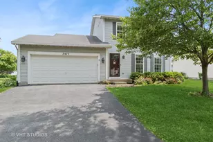 2477 Smithfield Ct, Aurora, IL 60503 - Photo 1
