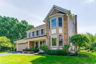 28585 Ashford Ct, Lake Bluff, IL 60044 - Photo 1