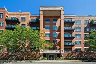 550 W Fulton St, Chicago, IL 60661 - Photo 1