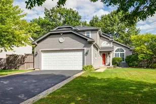 532 Brown St, Wauconda, IL 60084 - Photo 1