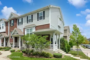 1128 Evergreen Ave, Des Plaines, IL 60016 - Photo 1