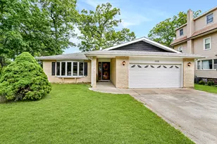 1310 Vinewood Ave, Willow Springs, IL 60480 - Photo 1