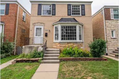 5836 N Merrimac Avenue, Chicago, IL 60646 - Photo 1