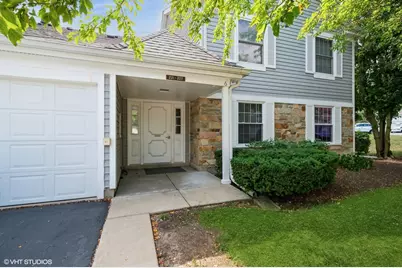 221 Thornapple Court, Buffalo Grove, IL 60089 - Photo 1