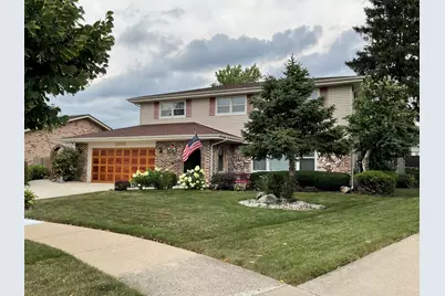 1200 W Palm Drive, Mount Prospect, IL 60056 - Photo 1