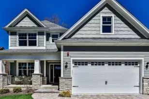 917 Madison Ave, La Grange, IL 60525 - Photo 1